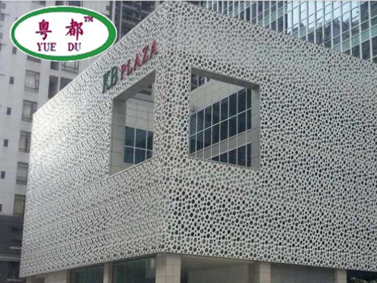 雕花、沖孔鋁單板